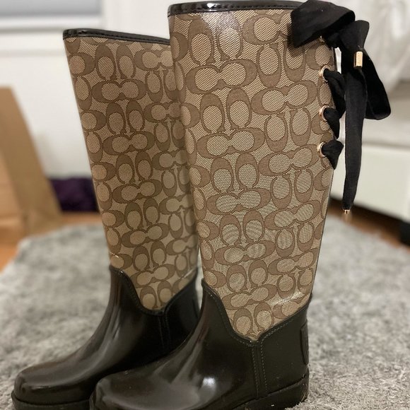 Coach rainboots